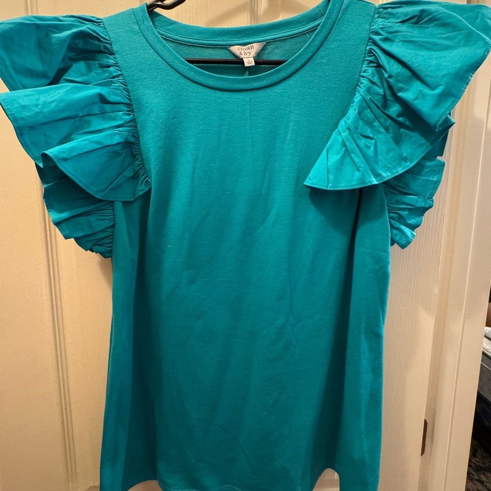 Crown & Ivy Teal Ruffle Sleeve Top